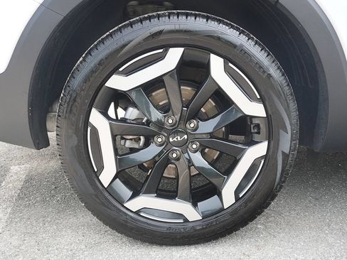 Used 2024 Kia Telluride EX AWD/4WD image 24