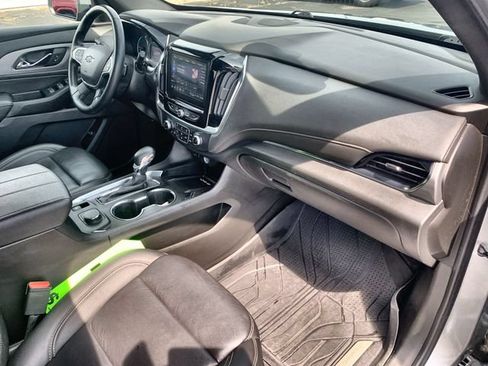 Certified 2023 Chevrolet Traverse LT w/ Midnight/Sport Edition FWD image 27