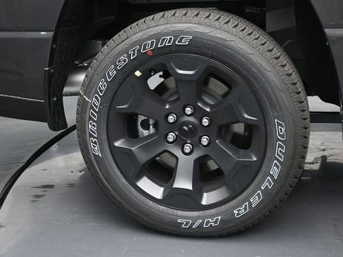 New 2026 RAM 1500 Express image 30