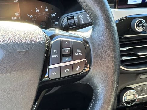 Certified 2021 Ford Escape SE w/ SE Sport Appearance Package image 23