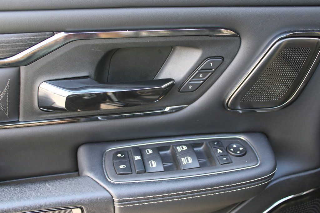 Used 2024 RAM 1500 Limited AWD/4WD image 32