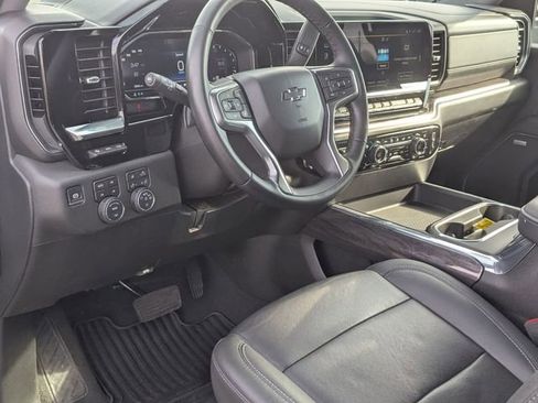 Used 2024 Chevrolet Silverado 2500 LTZ w/ LTZ Plus Package image 11