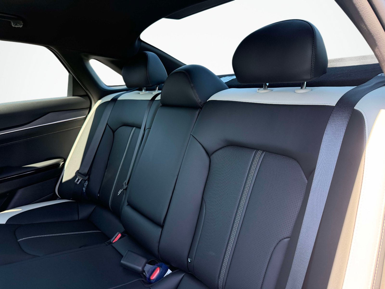 New 2026 Kia K5 GT-Line FWD image 30