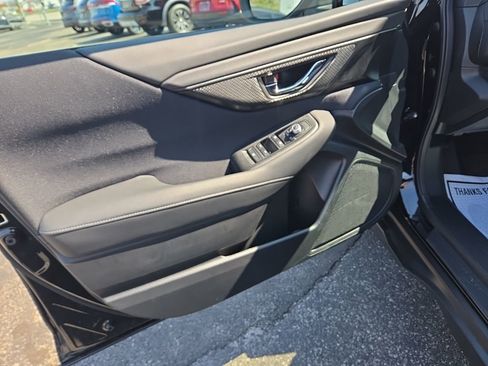 Used 2025 Subaru Outback Premium image 13