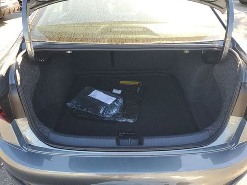 New 2026 Volkswagen Jetta SE image 7