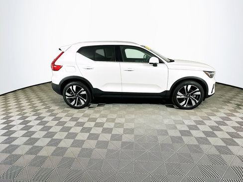 Used 2023 Volvo XC40 B5 Ultimate w/ Protection Package Premier AWD/4WD image 11