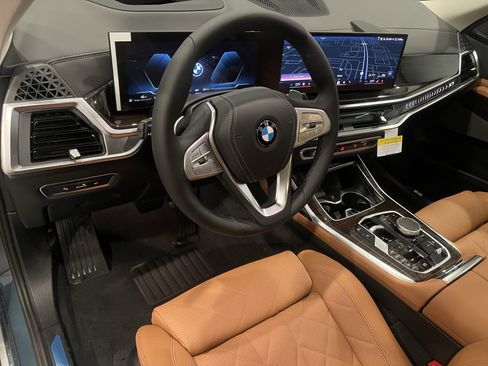 New 2026 BMW X7 xDrive40i image 7