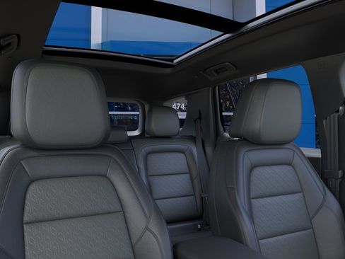 New 2026 Chevrolet Equinox LT AWD/4WD image 24