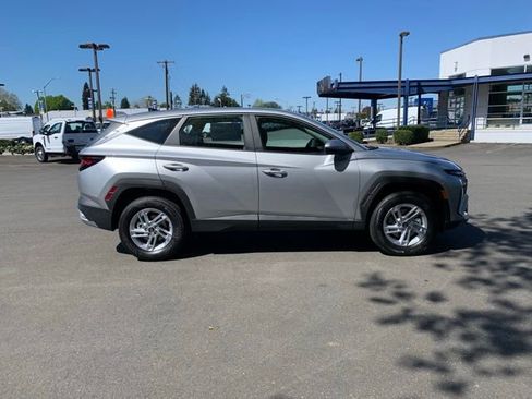 New 2026 Hyundai Tucson SE AWD/4WD image 7