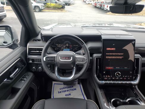 New 2026 GMC Yukon Elevation w/ Elevation Premium Package image 14