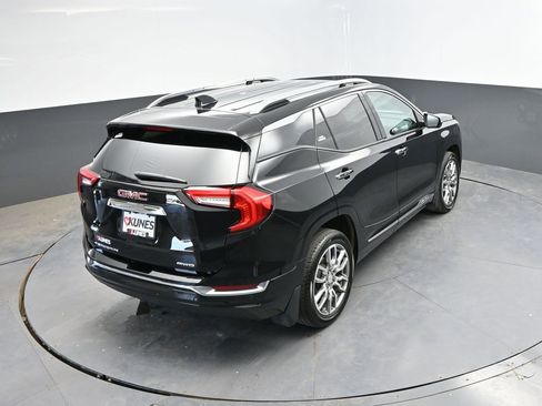 Used 2023 GMC Terrain Denali w/ Denali Premium Package AWD/4WD image 29