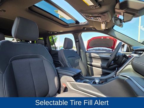 New 2025 Jeep Grand Cherokee L Laredo w/ Luxury Tech Group I image 13