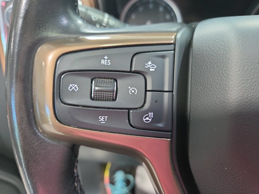 Used 2019 Chevrolet Silverado 1500 High Country w/ Technology Package AWD/4WD image 44