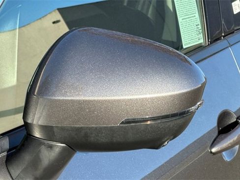 Used 2022 Nissan Rogue SL w/ SL Premium Package image 52