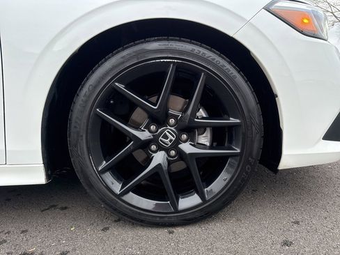 Used 2022 Honda Civic Sport image 9