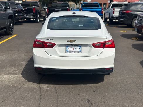 Used 2023 Chevrolet Malibu LS FWD image 4