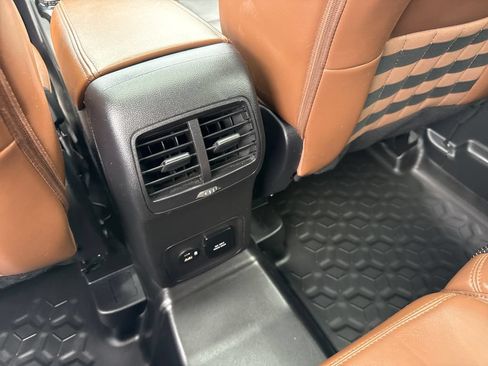 Used 2024 Ford Bronco Sport Badlands w/ Premium Package AWD/4WD image 16
