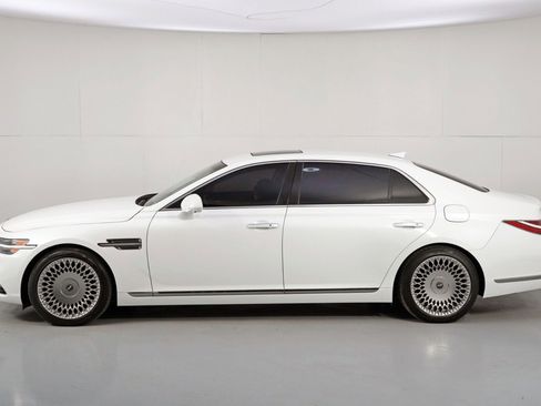 Used 2021 Genesis G90 5.0 Ultimate image 60