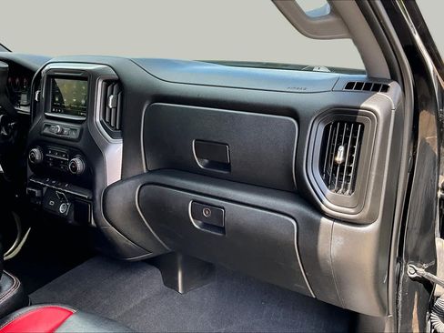 Used 2019 Chevrolet Silverado 1500 Custom Trail Boss w/ Custom Convenience Package AWD/4WD image 18