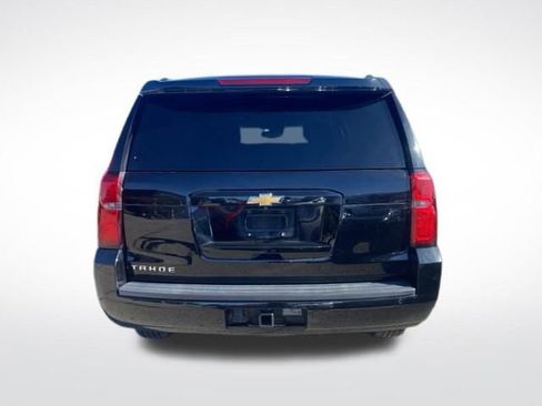 Used 2018 Chevrolet Tahoe LT image 9