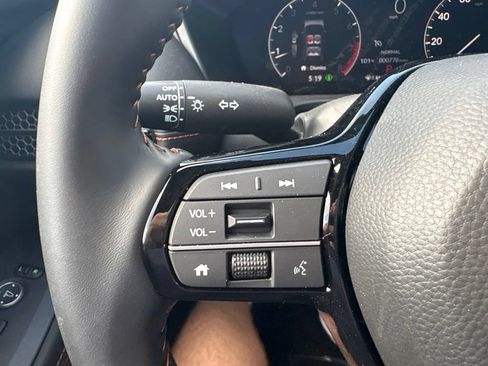 Certified 2026 Honda HR-V Sport image 15