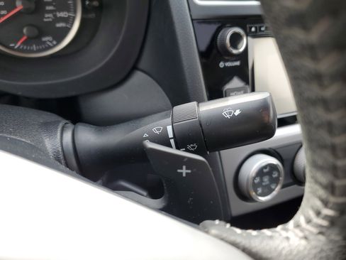 Used 2015 Subaru Impreza 2.0i Premium image 19