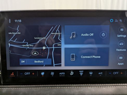 Used 2025 Lincoln Corsair AWD w/ Equipment Group 101A image 18