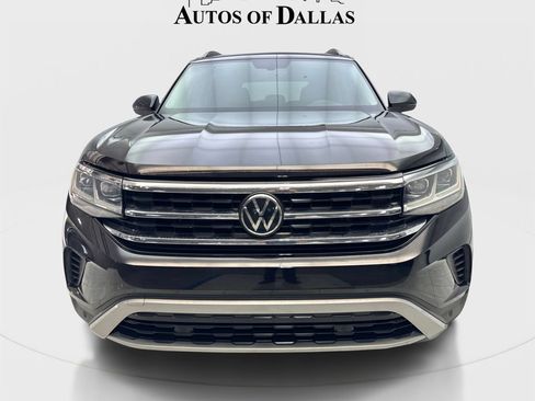 Used 2023 Volkswagen Atlas SE w/ Panoramic Sunroof Package FWD image 3