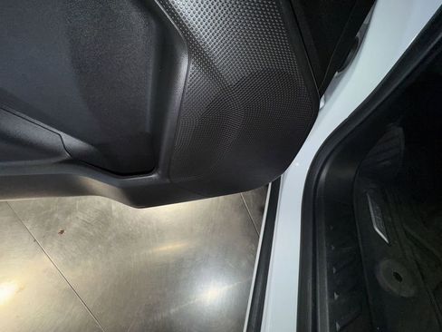 Used 2023 GMC Canyon AT4 image 22