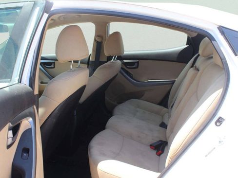 Used 2011 Hyundai Elantra GLS FWD image 7