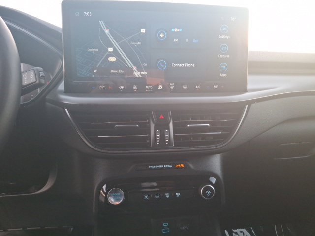 Certified 2023 Ford Escape Active w/ Tech Pack #1 FWD image 10