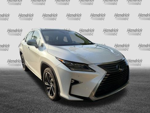 Used 2017 Lexus RX 350 FWD image 2