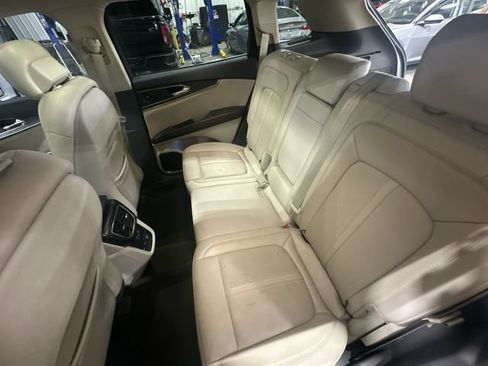 Used 2020 Lincoln Nautilus Reserve w/ Equipment Group 201A AWD/4WD image 31