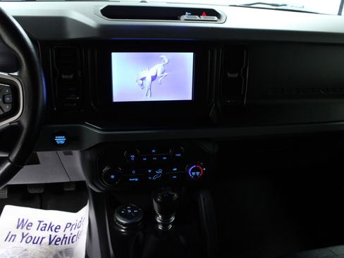 Used 2022 Ford Bronco Big Bend image 17