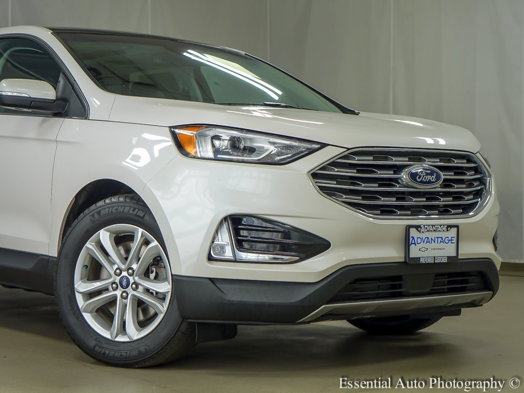 Used 2019 Ford Edge SEL w/ Equipment Group 201A AWD/4WD image 3