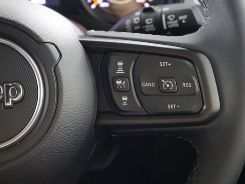 Used 2026 Jeep Wrangler Unlimited Sport AWD/4WD image 20