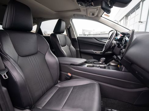 Used 2024 Lexus NX 350 AWD w/ Vision Package image 13