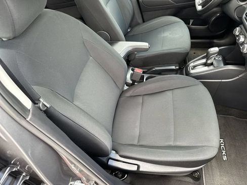 Used 2024 Nissan Kicks S FWD image 26