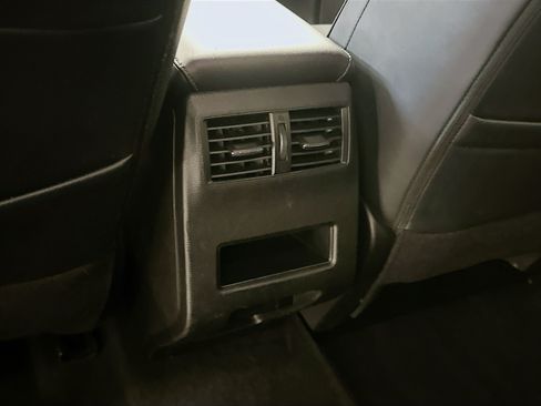Used 2025 Mitsubishi Outlander SE AWD/4WD image 28