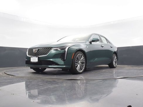 New 2025 Cadillac CT4 Premium Luxury image 40