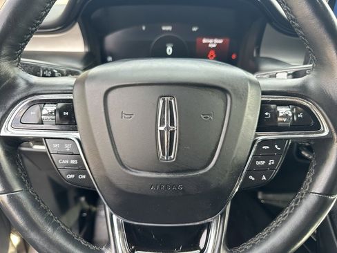 Used 2021 Lincoln Nautilus FWD w/ Equipment Group 101A image 21