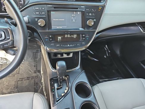 Used 2017 Toyota Avalon XLE image 20