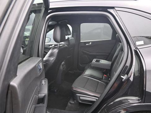 Used 2024 Ford Escape ST-Line AWD/4WD image 19
