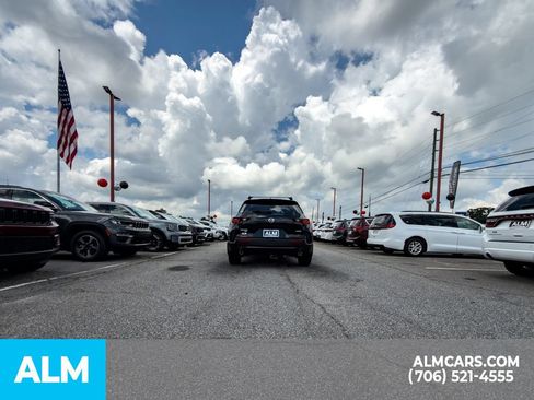 Used 2024 MAZDA CX-50 AWD 2.5 S w/ Cargo Package image 22
