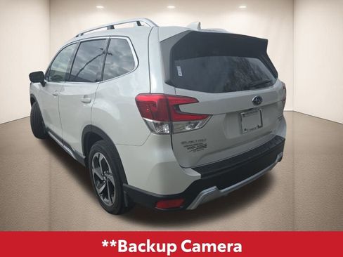 Used 2023 Subaru Forester Touring image 4