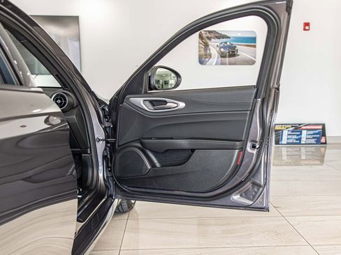 New 2026 Alfa Romeo Giulia AWD w/ Driving Assist Package image 41