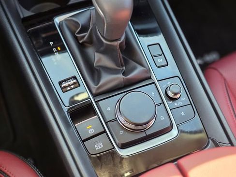 Certified 2025 MAZDA CX-50 AWD 2.5 Hybrid w/ Premium Pkg image 31