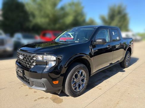 New 2026 Ford Maverick XLT w/ Equipment Group 301A AWD/4WD image 11