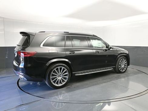New 2026 Mercedes-Benz GLS 450 4MATIC image 15