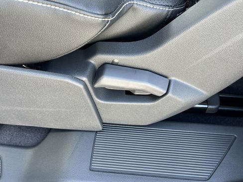 New 2026 Volkswagen Atlas SE image 19